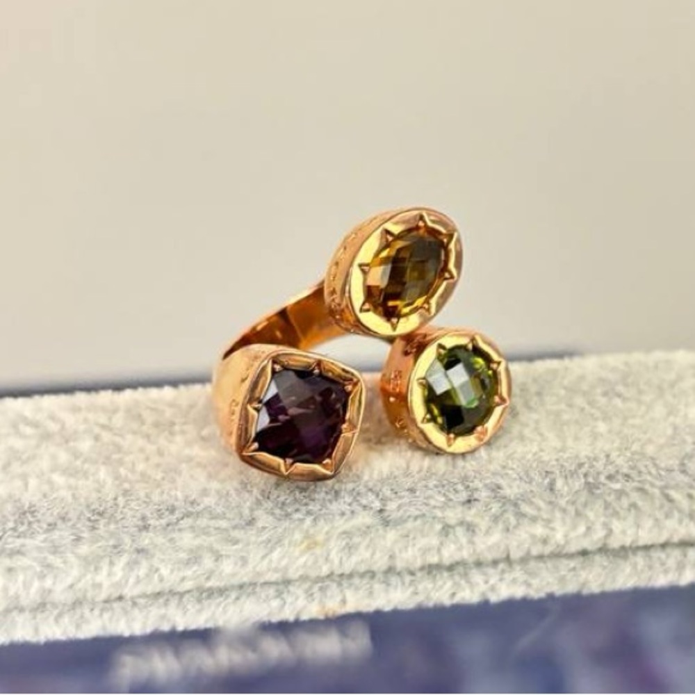 Rebecca ring. Made in Italy.